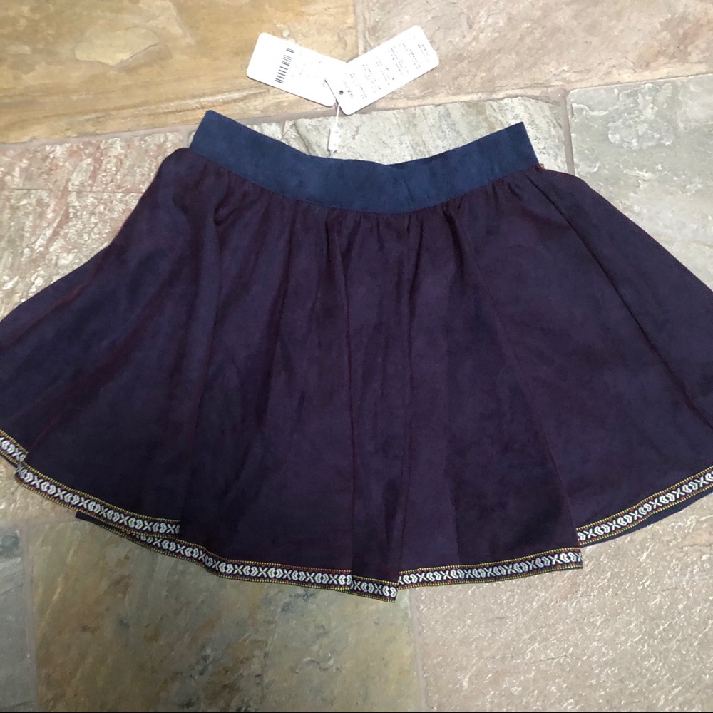 NWT Embroidered Skort - Picture 4 of 9